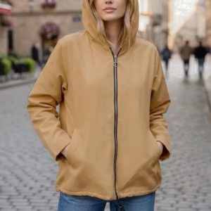 veste imperméable à capuche femme.